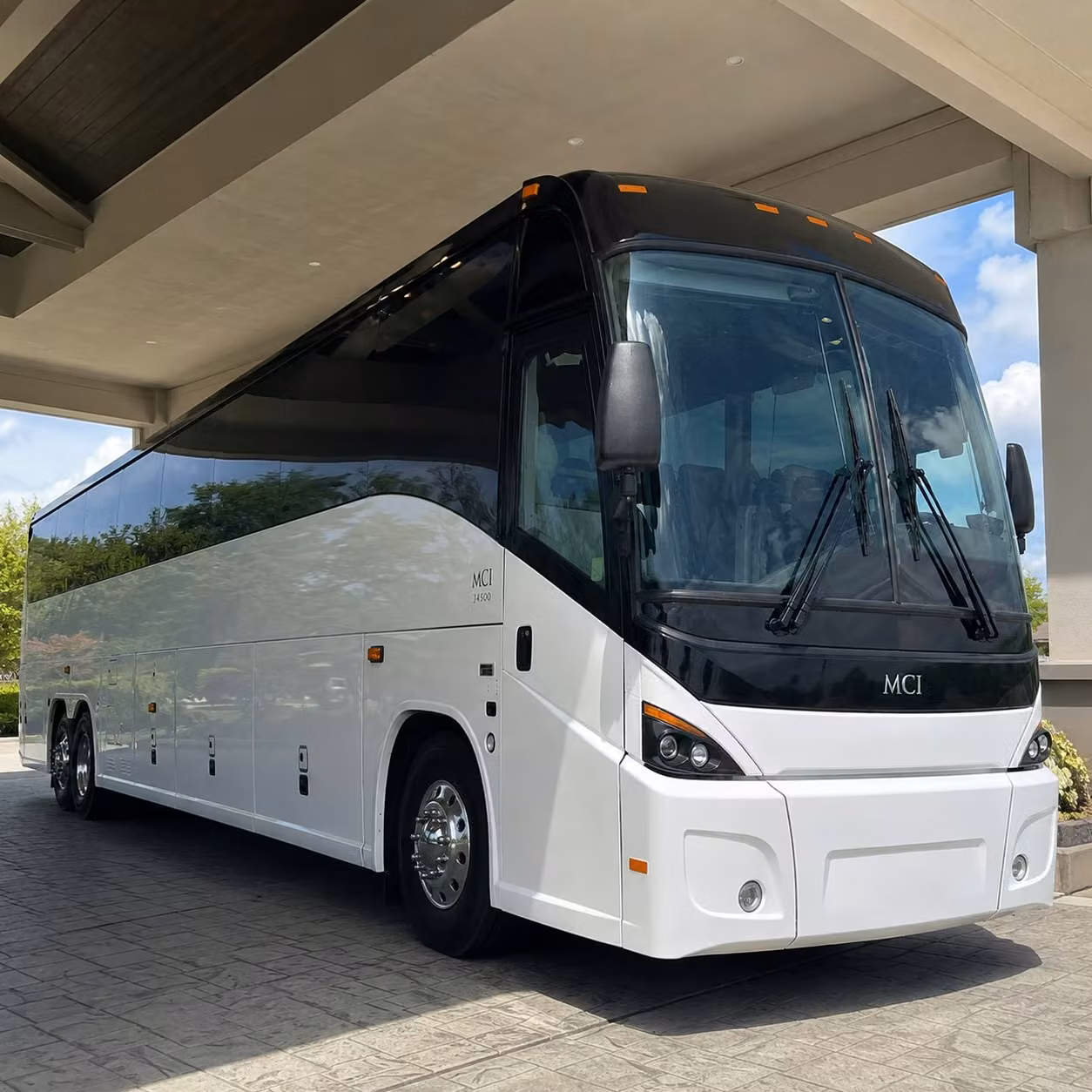 book employee transportation in clarksville or any city nearby