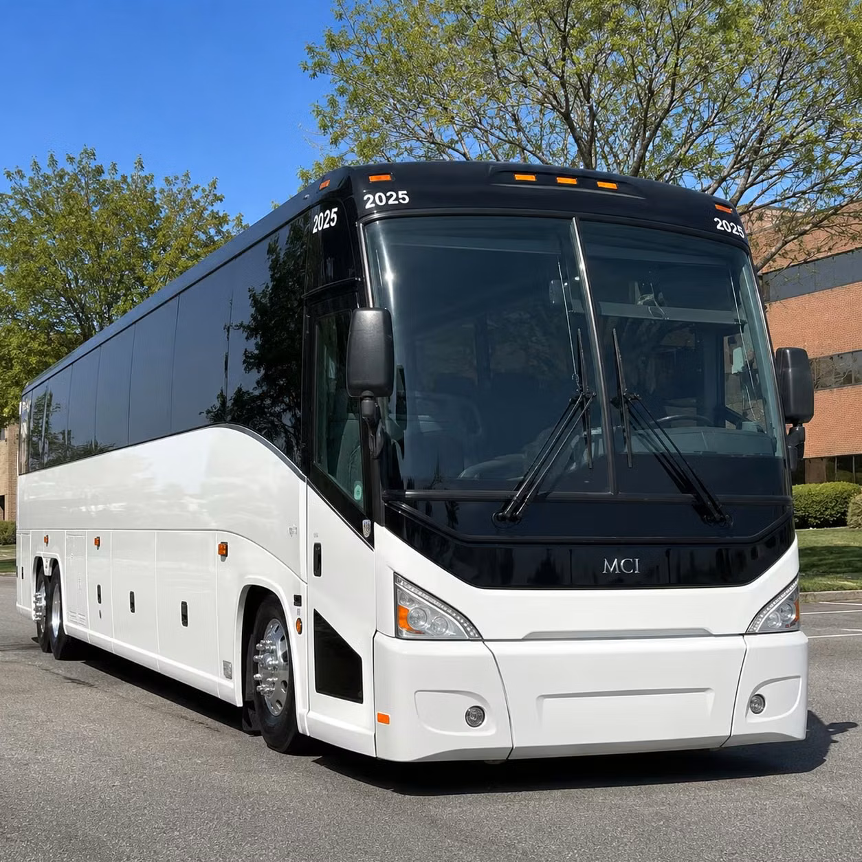 charterbusrentalclarksvilletn com is how clarksville teams get to nashville for corporate events