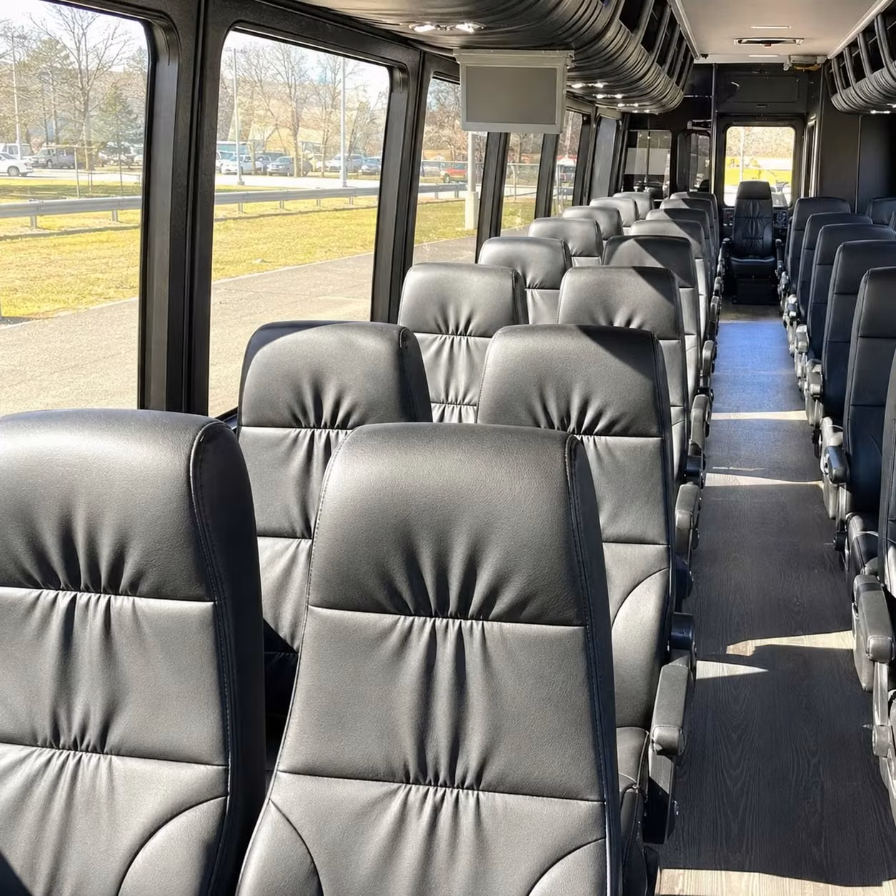 clarksville wedding transportation
