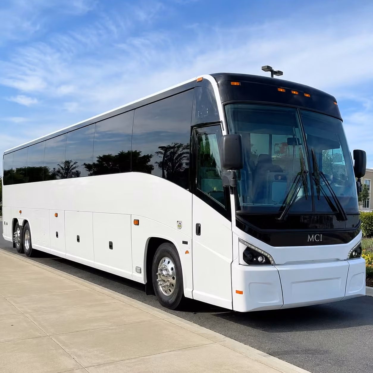 corporate shuttle services to fort campbell and defense industry employers in clarksville