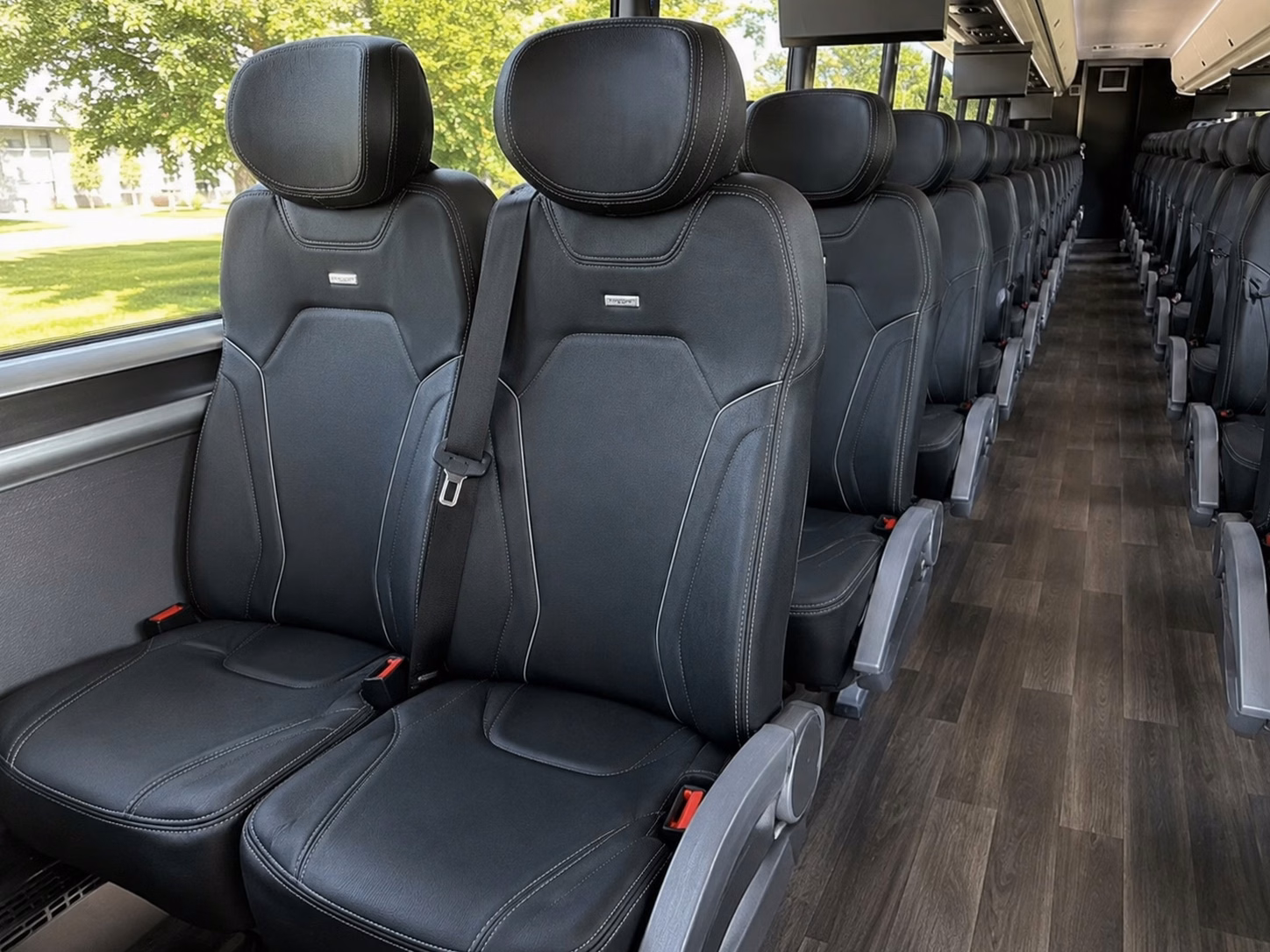 how the bus type you choose changes charter bus prices in clarksville tennessee