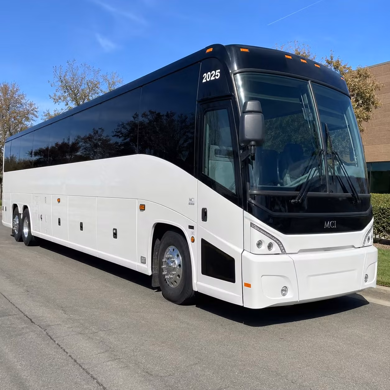 whatever your clarksville corporate transportation needs there s a bus in the network for it