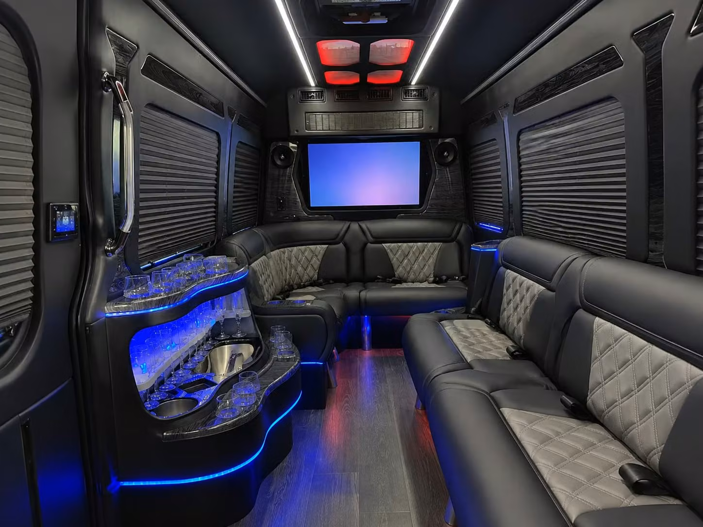with charterbusrentalclarksvilletn com you get tons of prom transportation options for every clarksville group size and budget